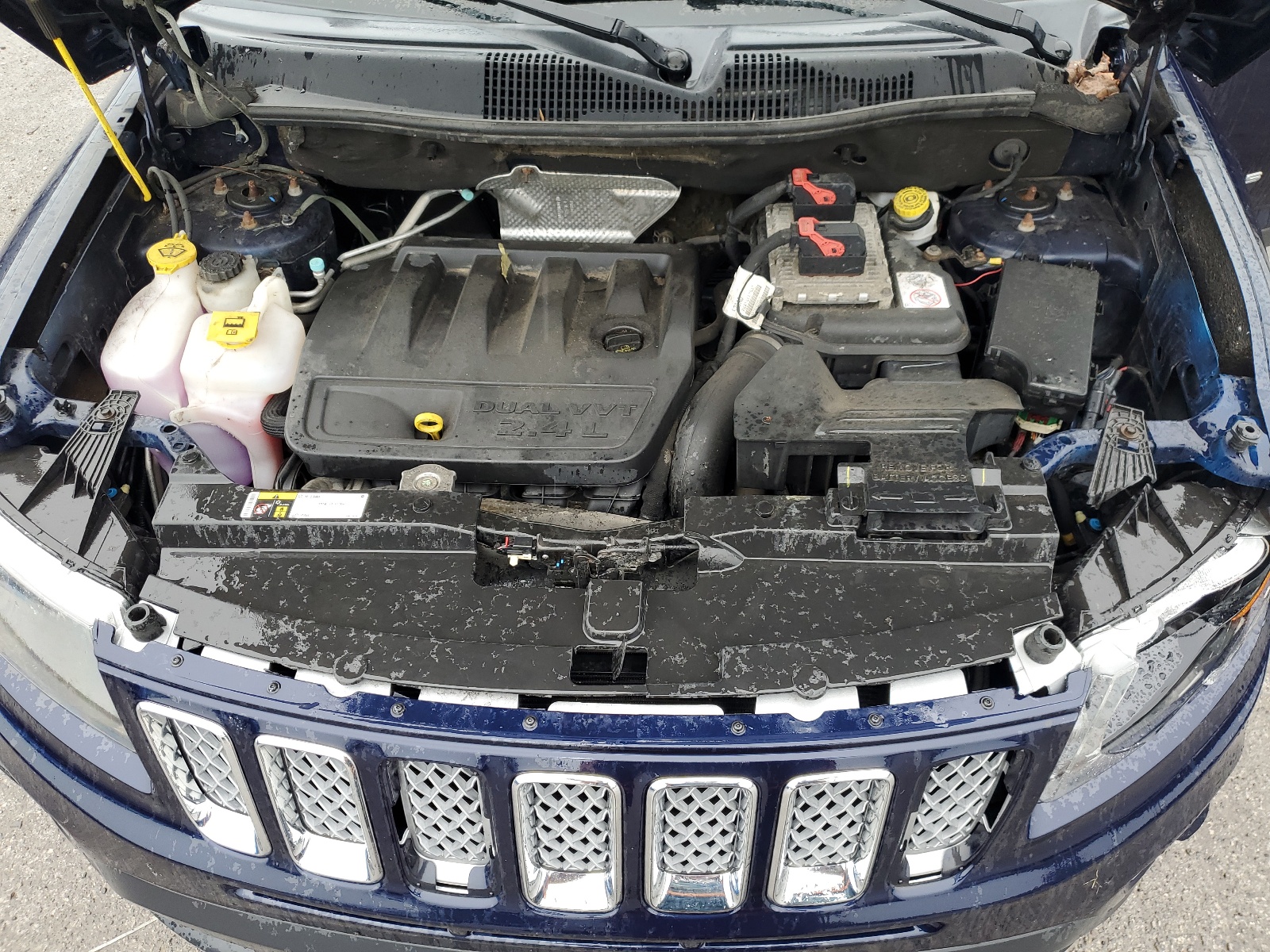 1C4NJDEB2HD130113 2017 Jeep Compass Latitude