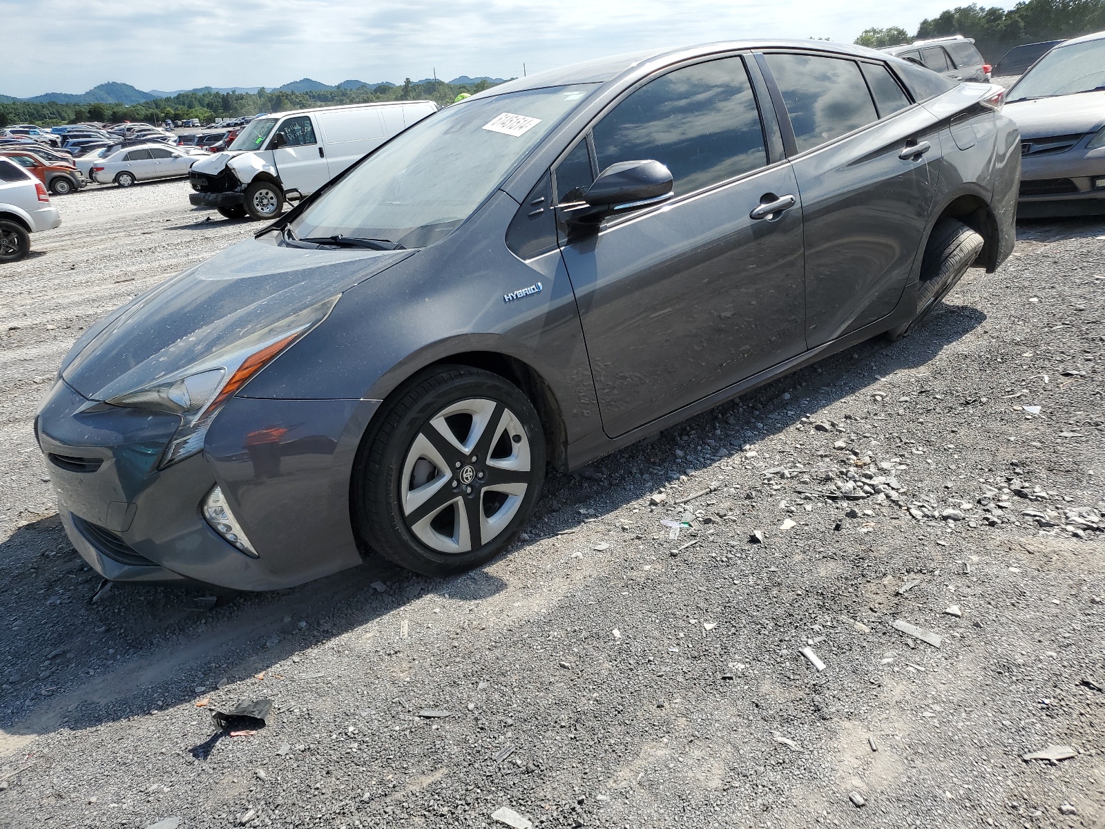 2016 Toyota Prius vin: JTDKARFU7G3010831