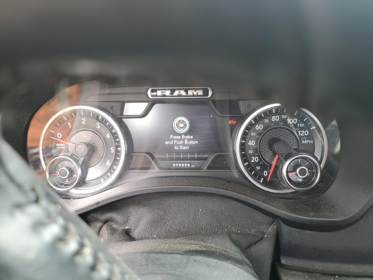 2020 RAM 1500 - Image 9