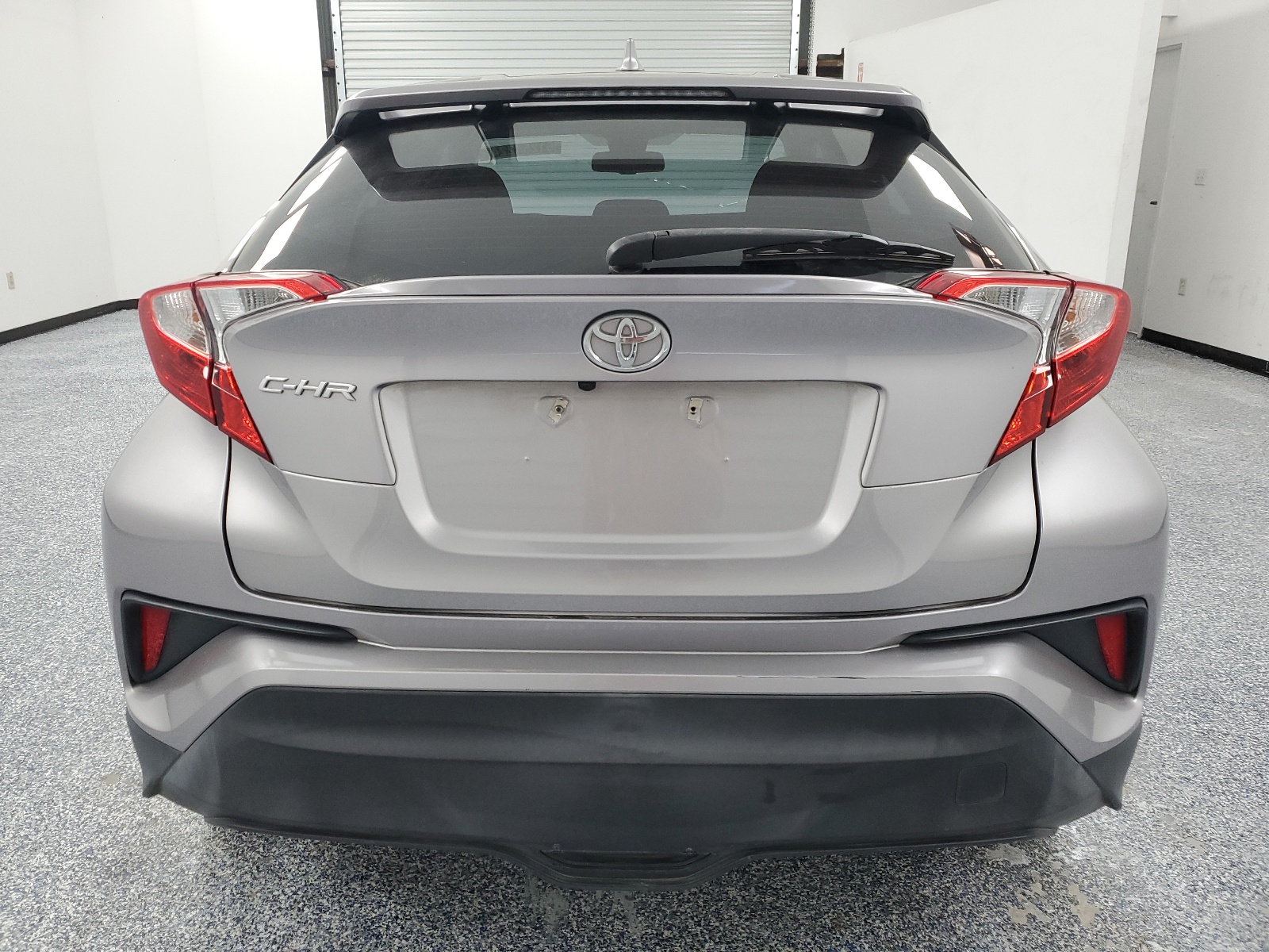 NMTKHMBX5JR018431 2018 Toyota C-Hr Xle