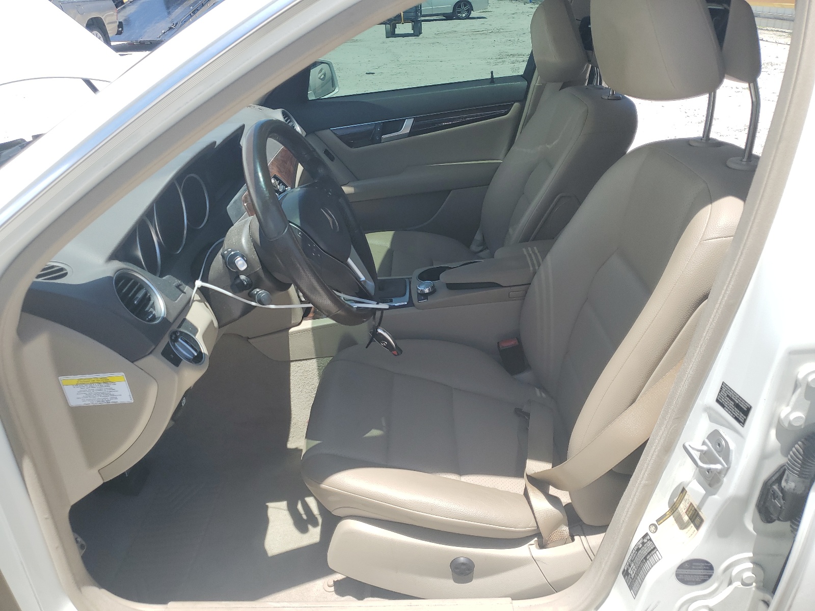 WDDGF4HB7DA804828 2013 Mercedes-Benz C 250