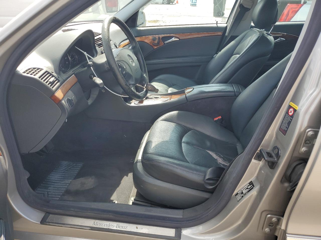 2004 Mercedes-Benz E 320 VIN: WDBUF65J34A445688 Lot: 61600144