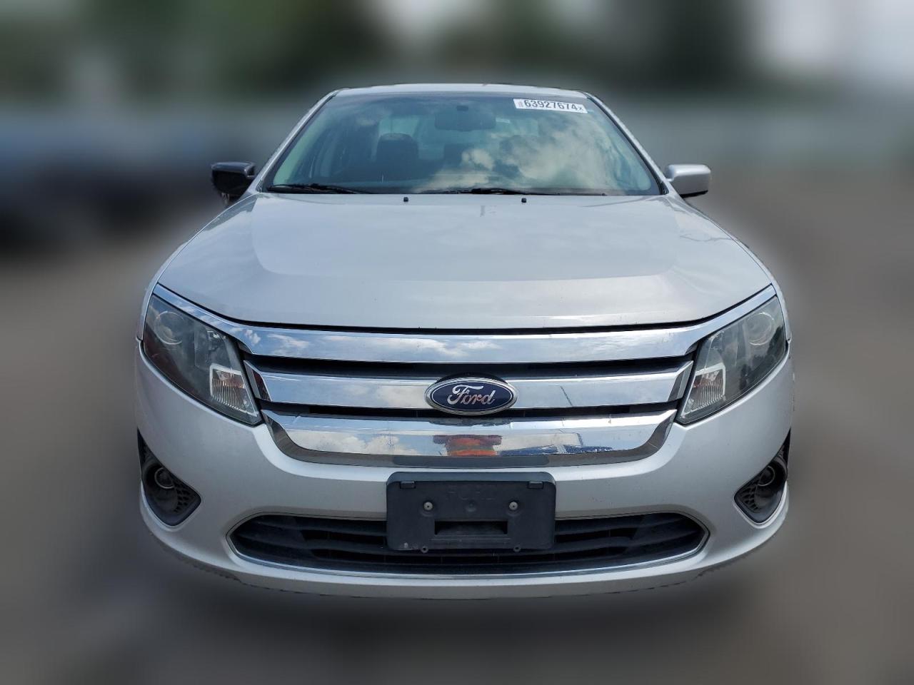 2010 Ford Fusion - Image 5