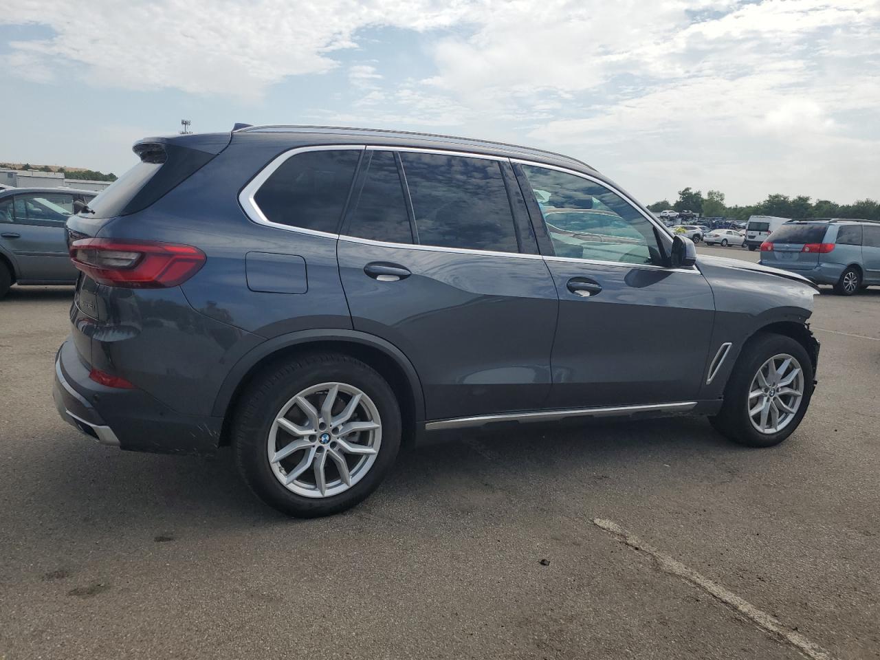 2020 BMW X5 - Image 3