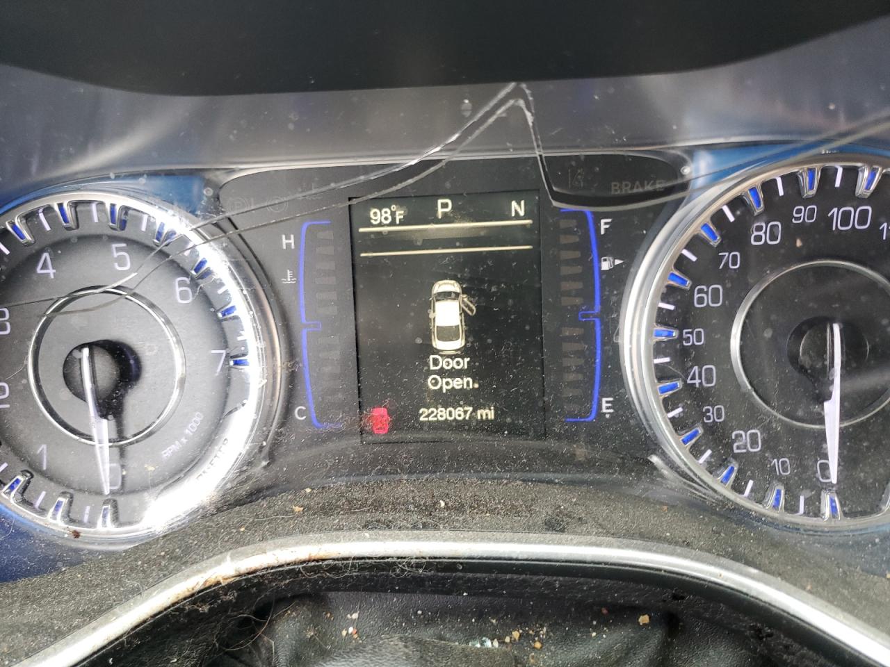 2016 Chrysler 200 Limited VIN: 1C3CCCAB2GN107428 Lot: 64990094