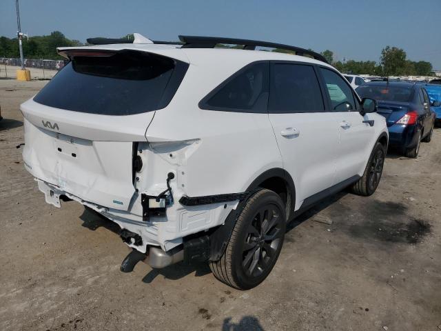 5XYRHDLF4PG242589 Kia Sorento EX 3