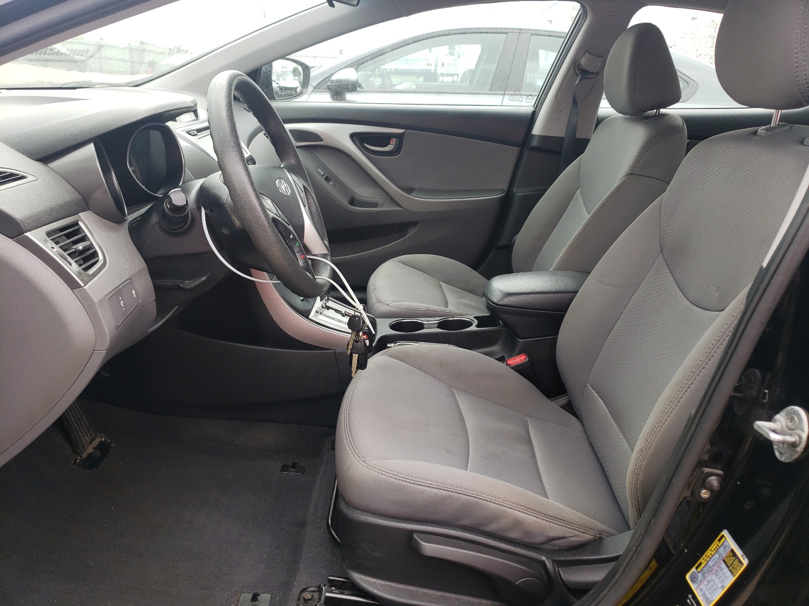 5NPDH4AE8BH059931 2011 Hyundai Elantra Gls