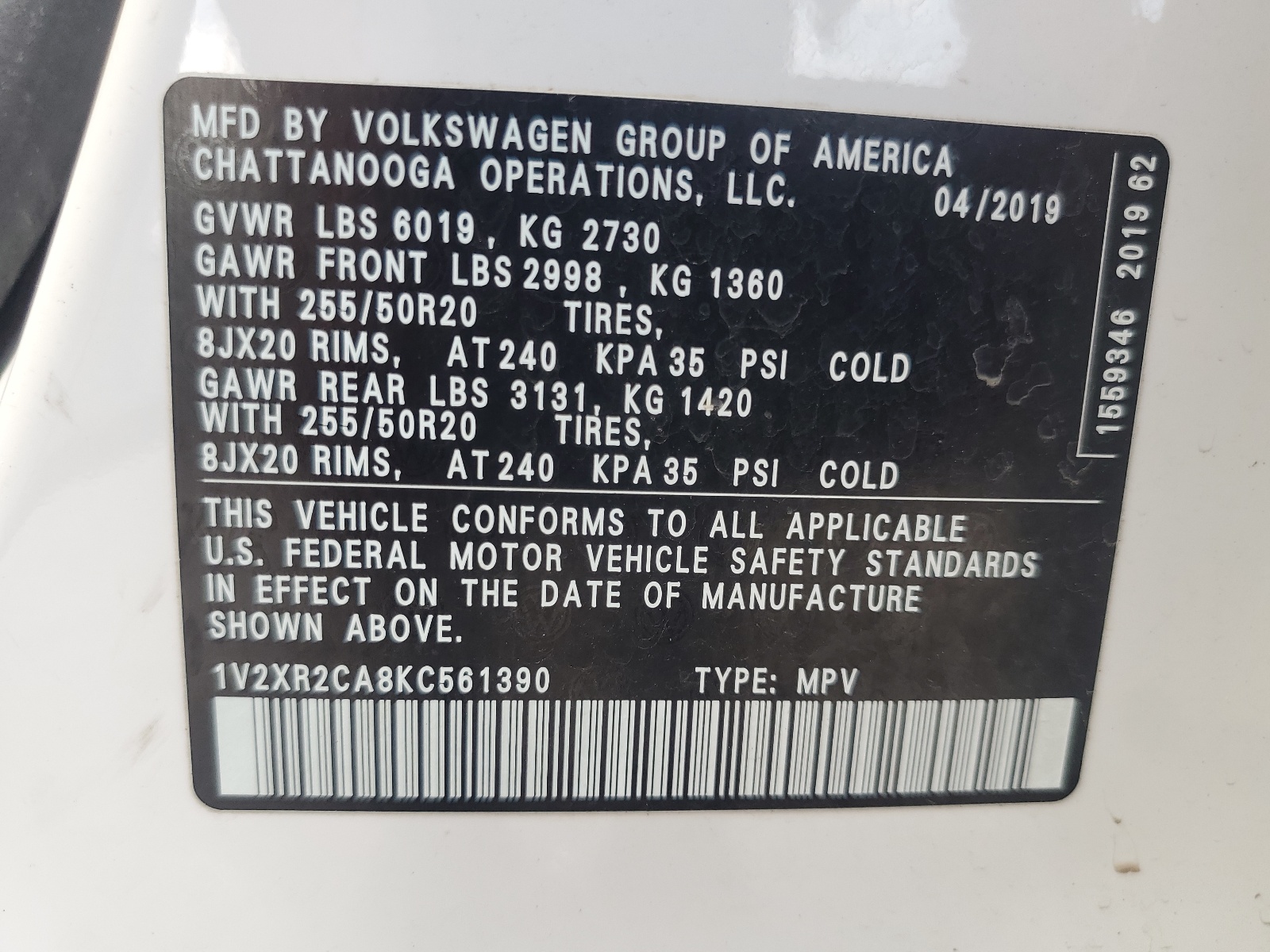 1V2XR2CA8KC561390 2019 Volkswagen Atlas Se