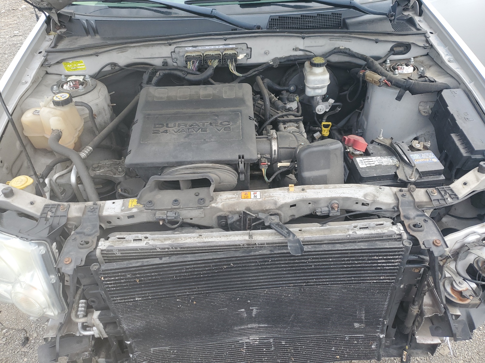 1FMCU9DG8BKB30172 2011 Ford Escape Xlt