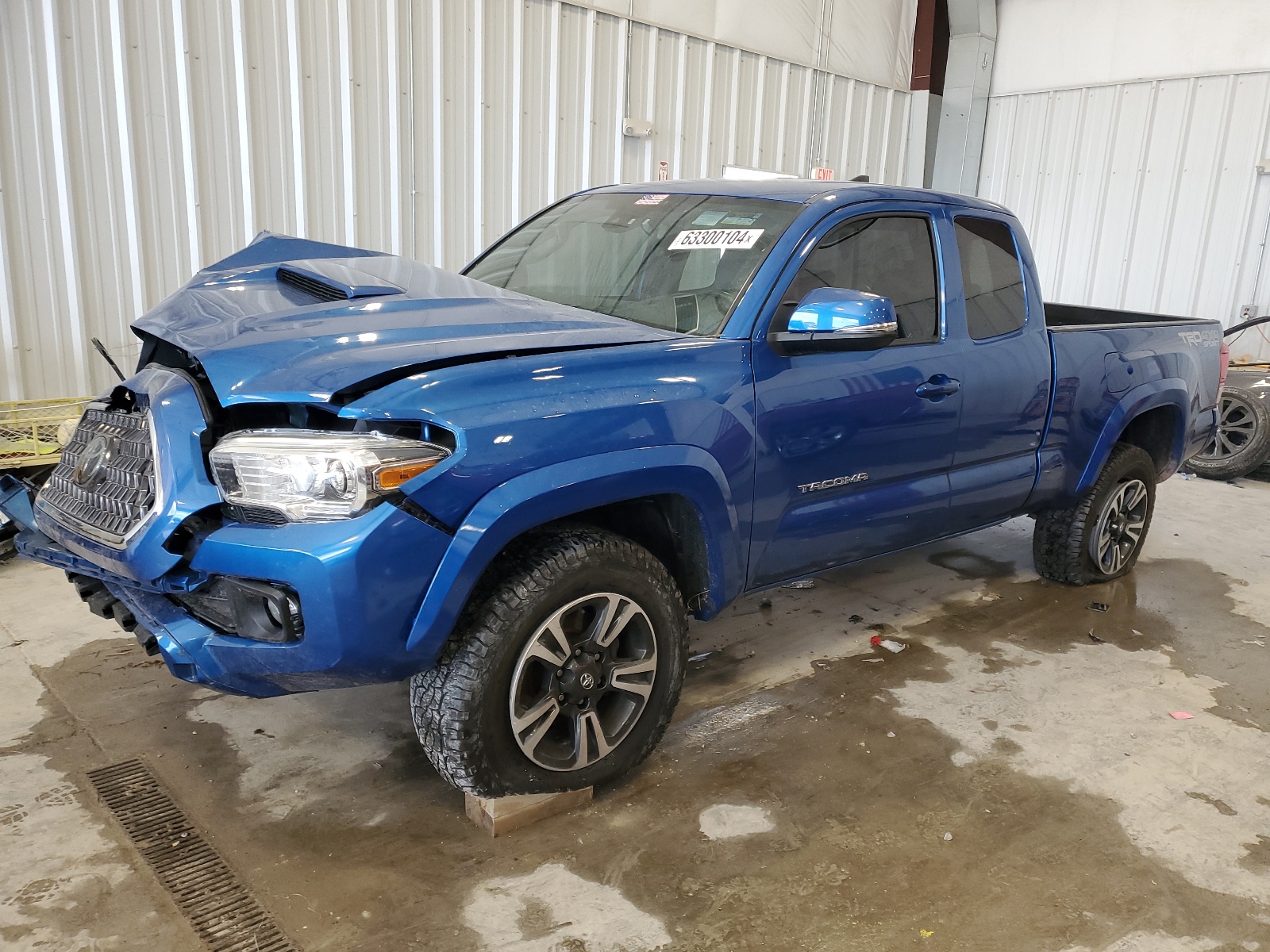 2018 Toyota Tacoma Access Cab vin: 5TFSZ5AN6JX143999