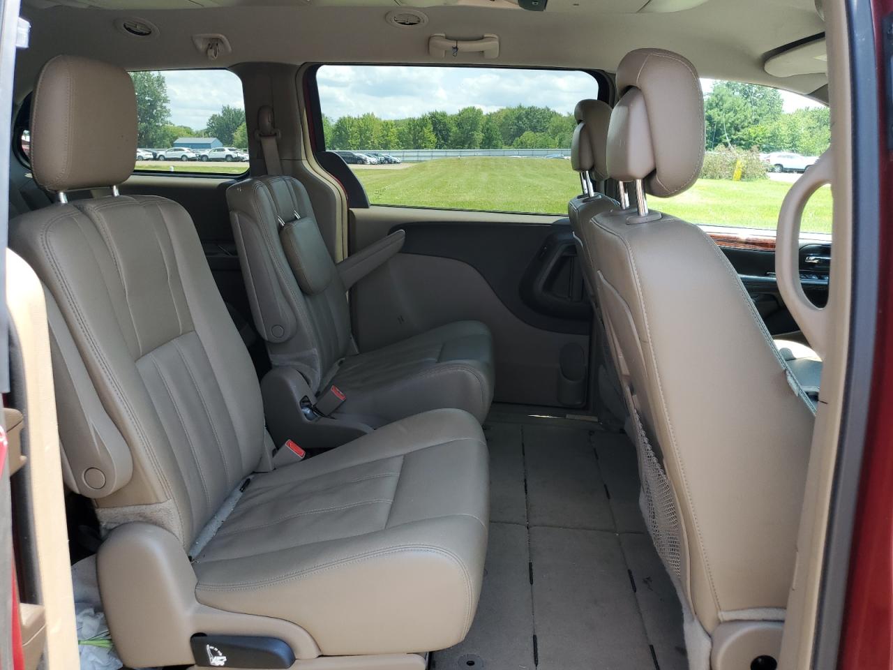 2016 Chrysler Town & Country Touring VIN: 2C4RC1BG9GR188046 Lot: 64872494