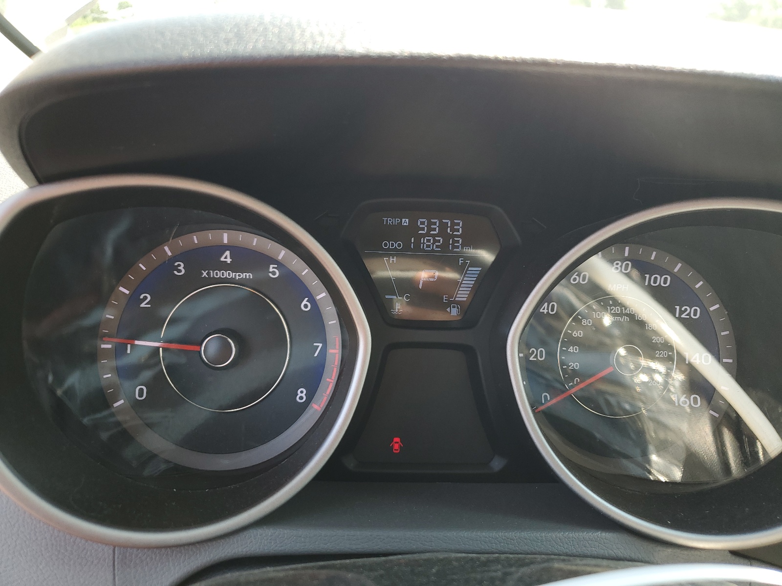 KMHDH4AE4CU393022 2012 Hyundai Elantra Gls