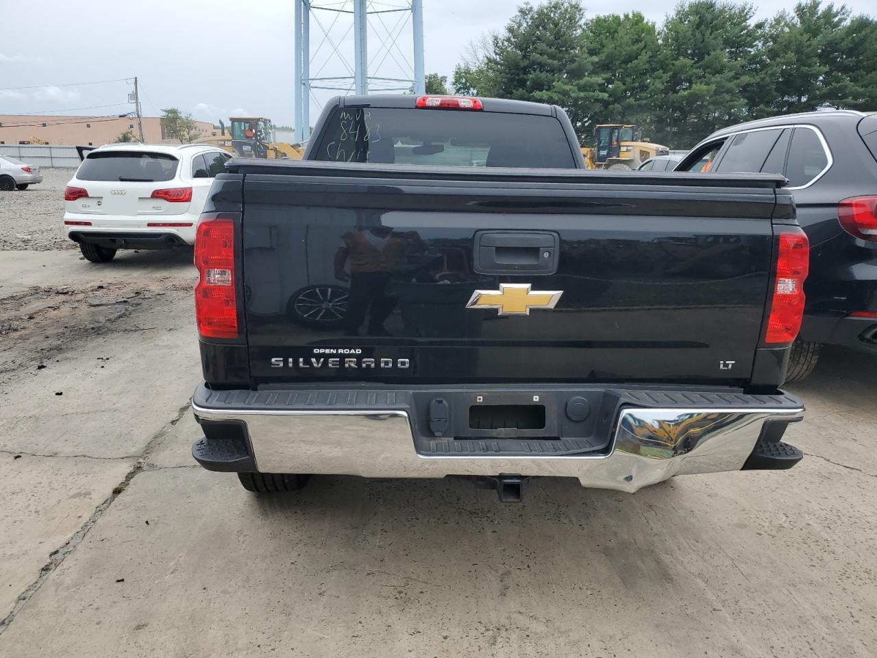 2GCVKREC7J1108483 2018 Chevrolet Silverado K1500 Lt