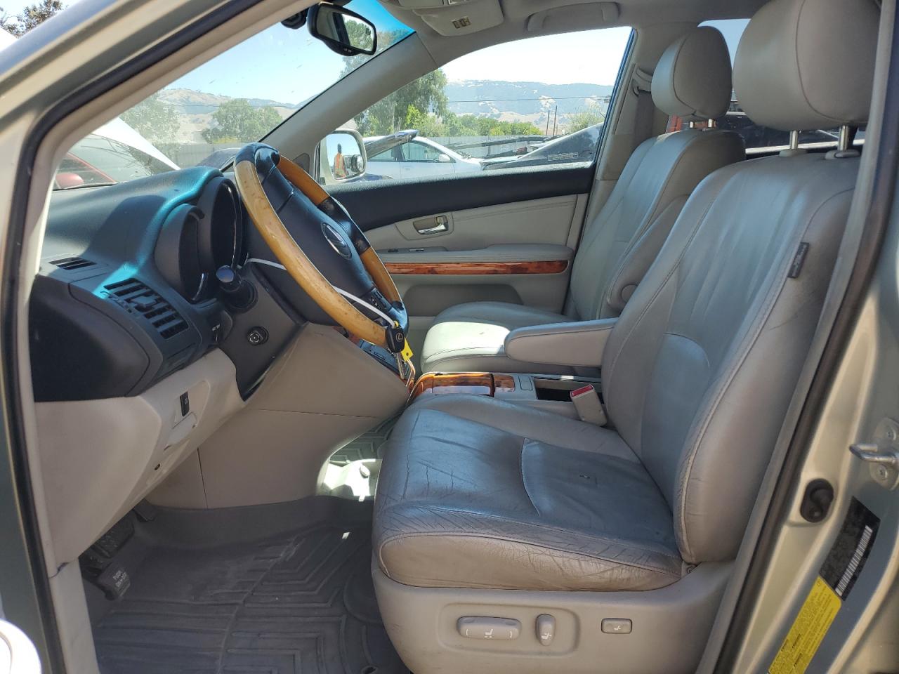 2005 Lexus Rx 330 VIN: 2T2HA31U75C085964 Lot: 63494394