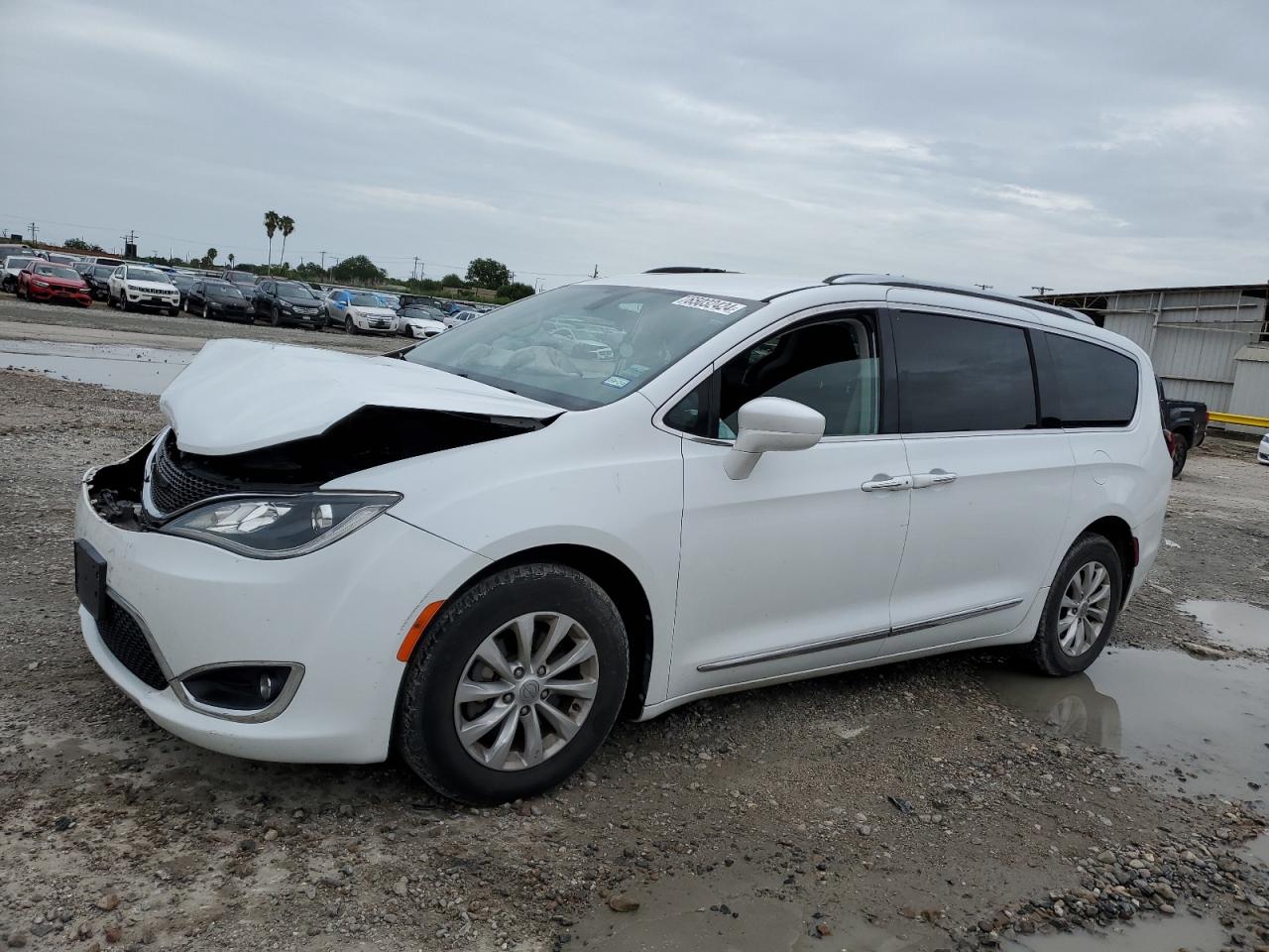 2C4RC1BG2JR124289 2018 CHRYSLER PACIFICA - Image 1