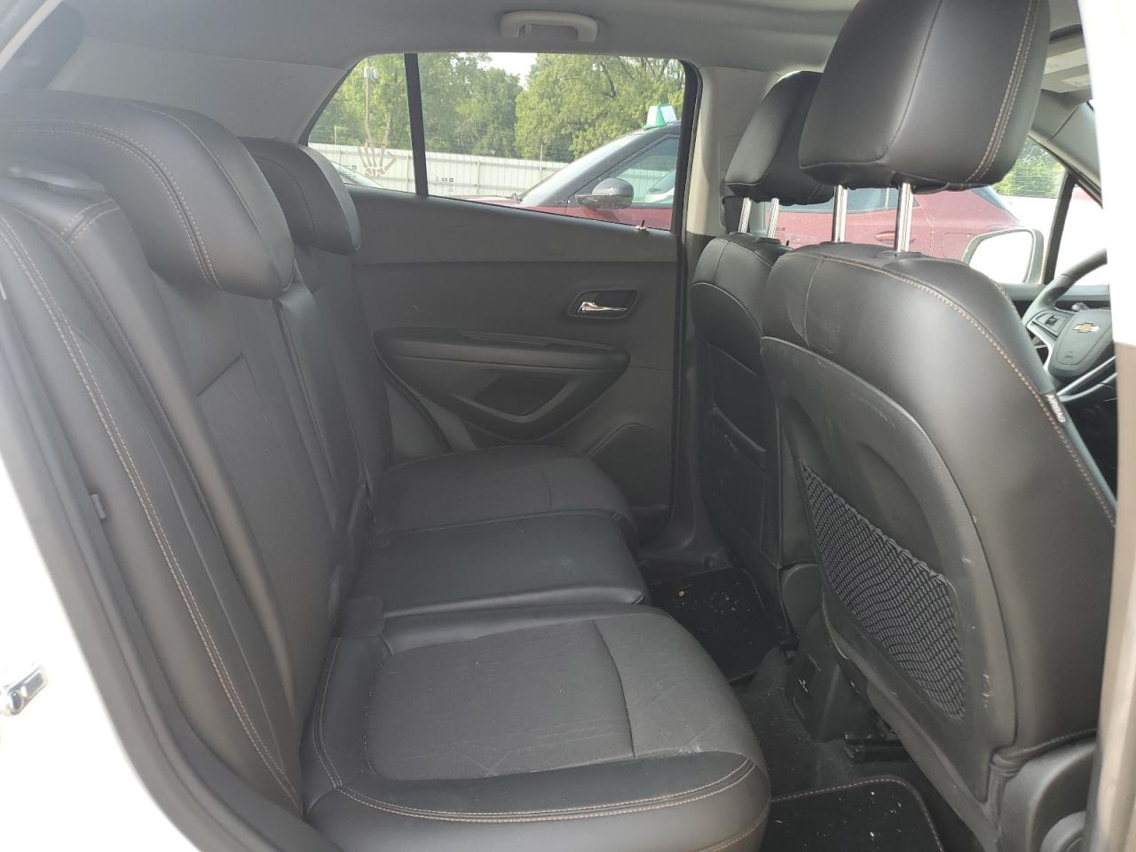 2018 Chevrolet Trax 1Lt VIN: KL7CJLSB0JB677854 Lot: 64400704