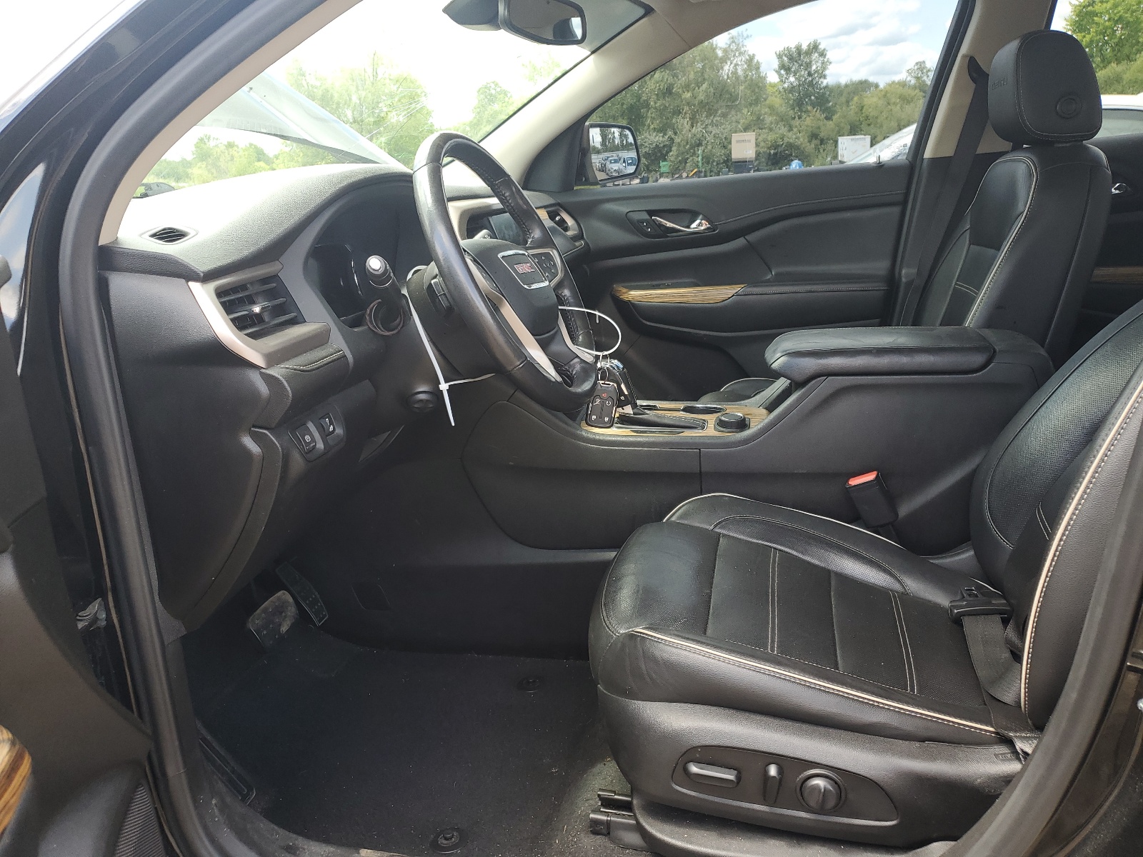 1GKKNPLS1KZ244372 2019 GMC Acadia Denali