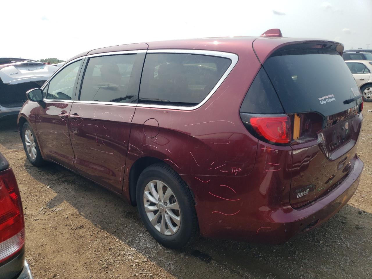 2C4RC1DG4HR520747 2017 CHRYSLER PACIFICA - Image 2