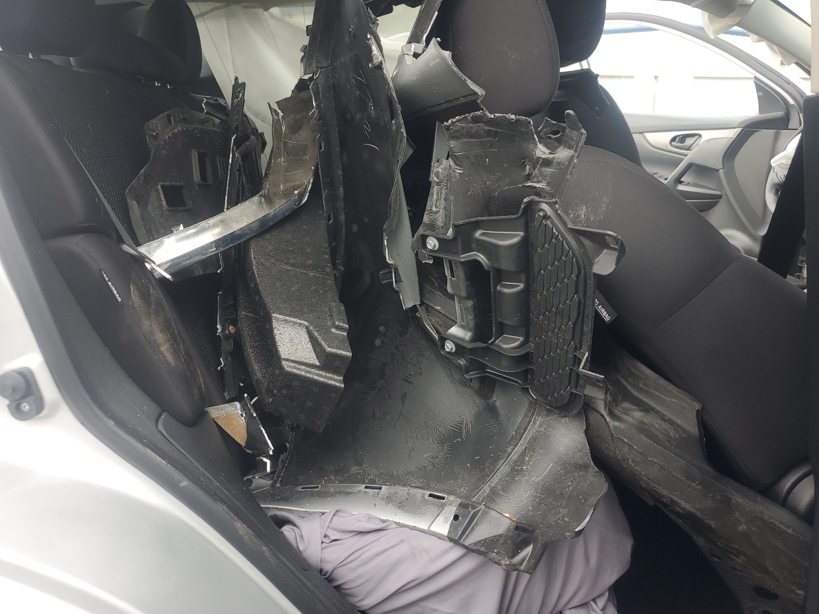 JN1BJ1AW2MW429192 2021 Nissan Rogue Sport S