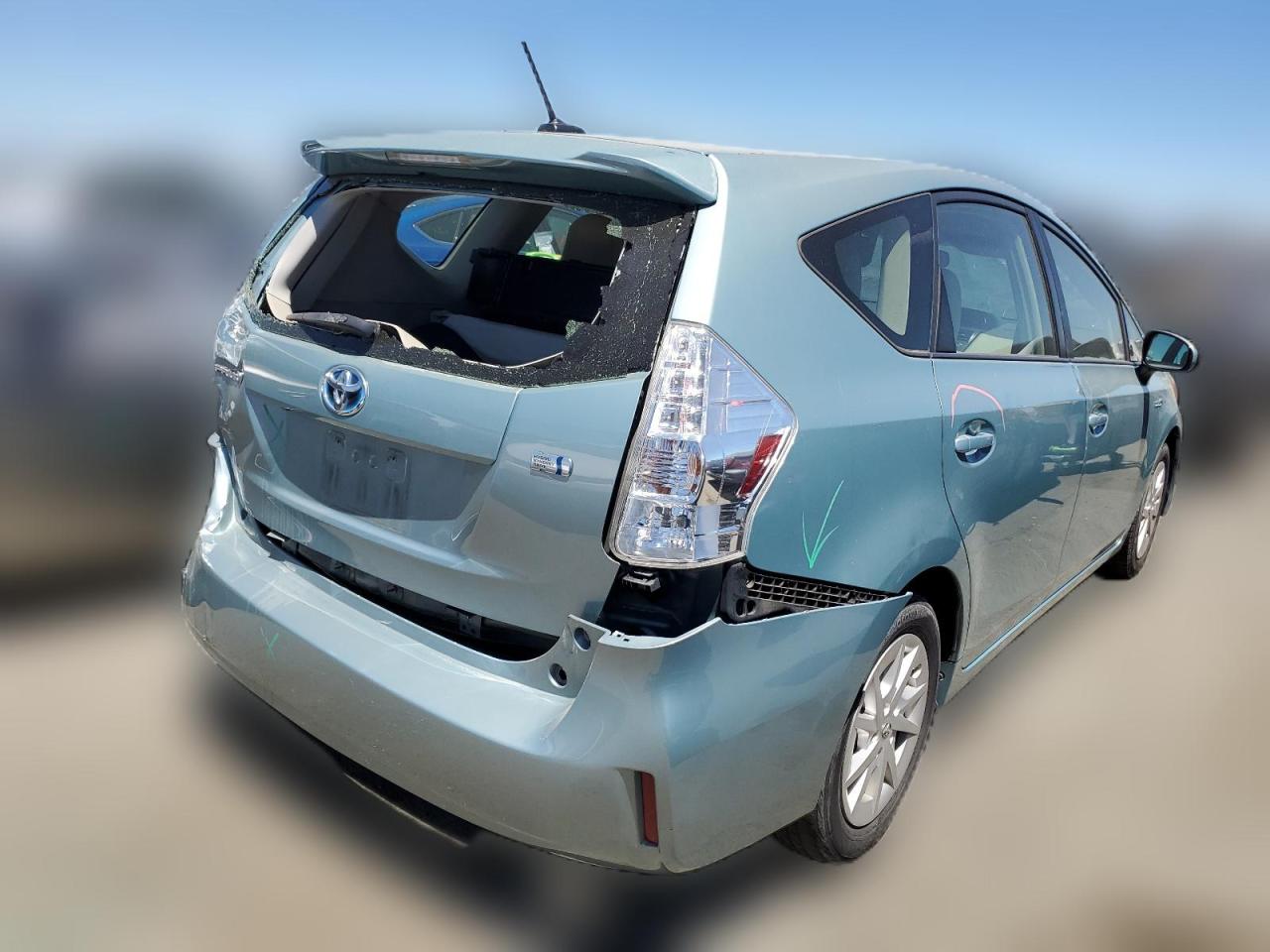 2013 Toyota Prius - Image 3