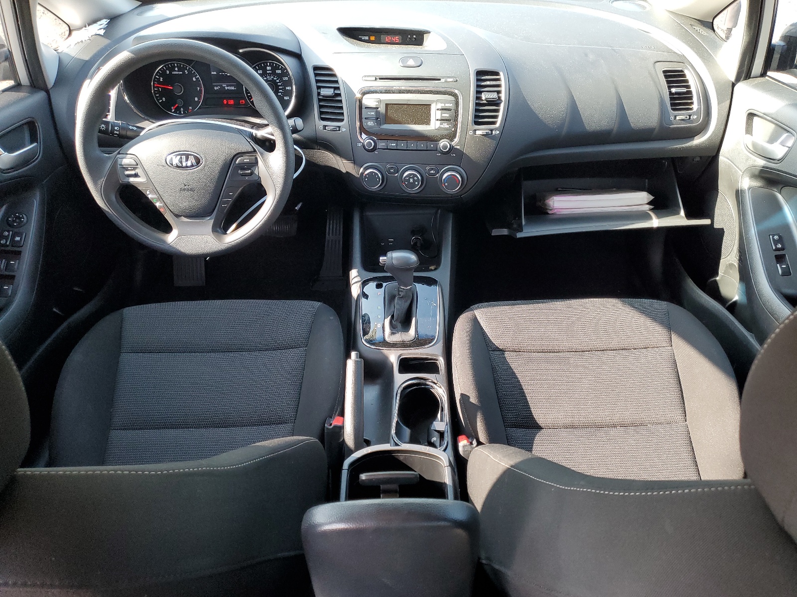 3KPFK4A76HE071021 2017 Kia Forte Lx