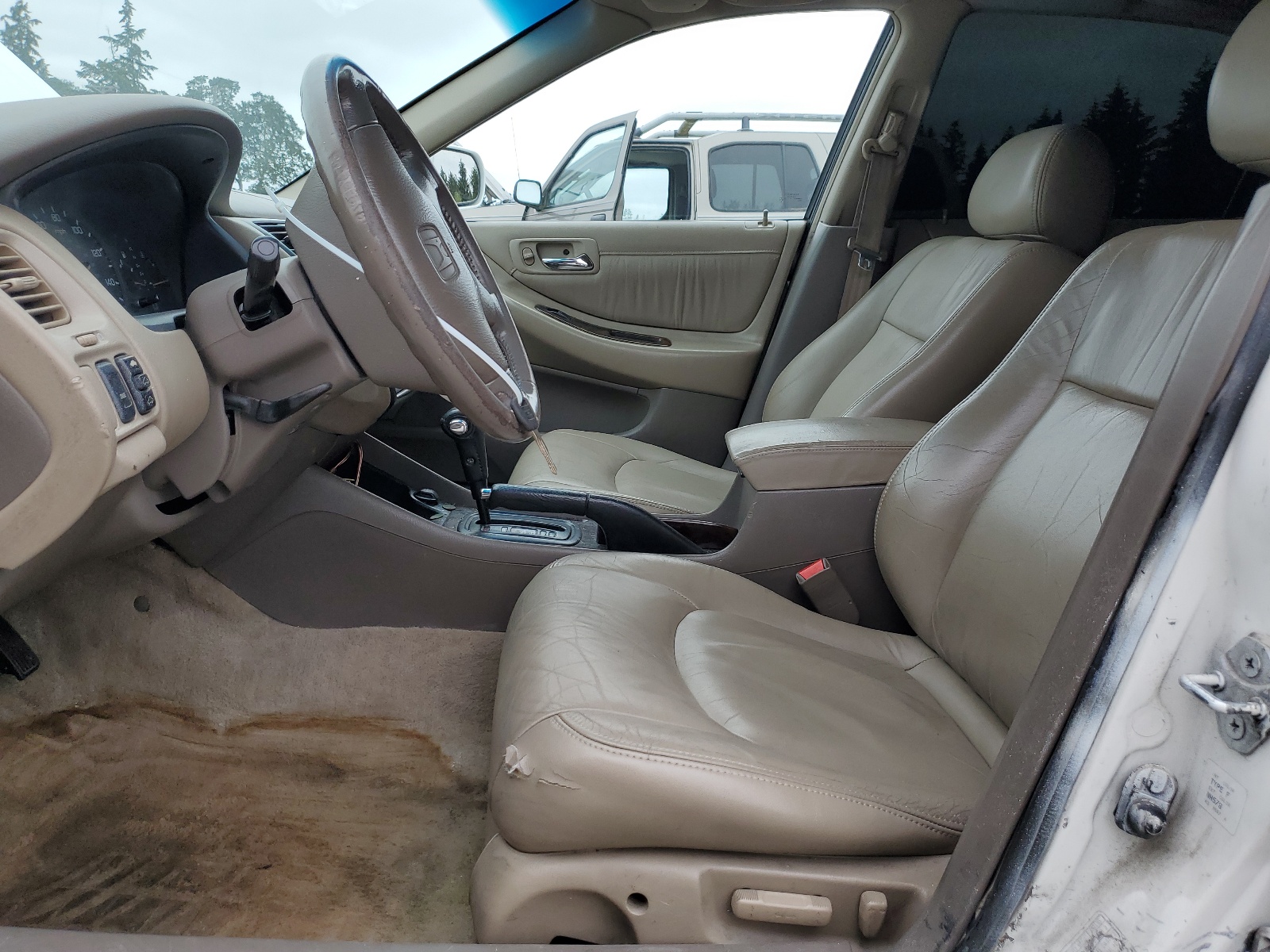 1HGCG1651XA000483 1999 Honda Accord Ex