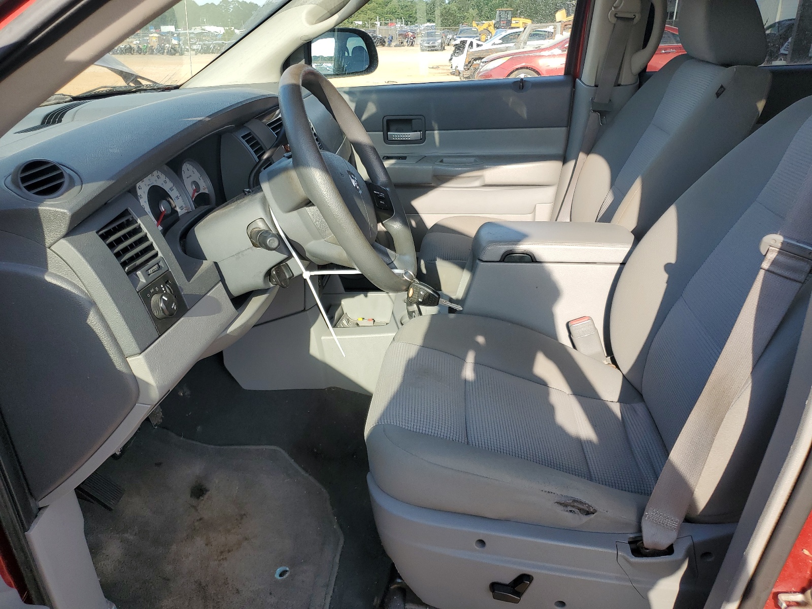 1D8HB48N28F117125 2008 Dodge Durango Slt