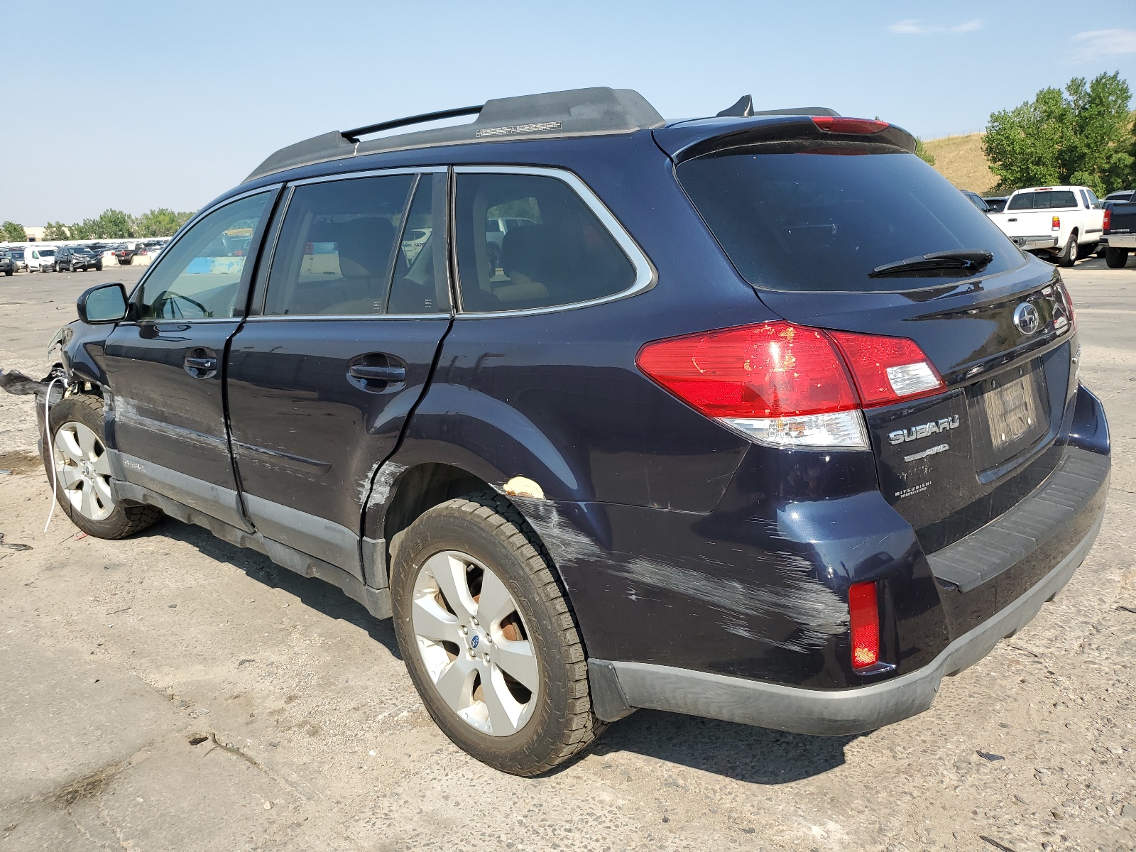 2012 Subaru Outback 2.5I Limited vin: 4S4BRBKC4C3245349