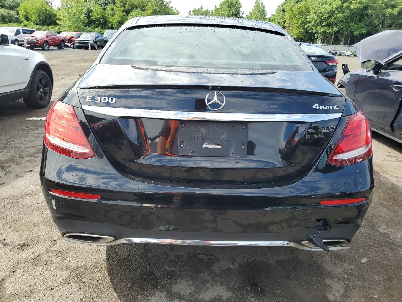 WDDZF4KB1HA234073 2017 Mercedes-Benz E 300 4Matic