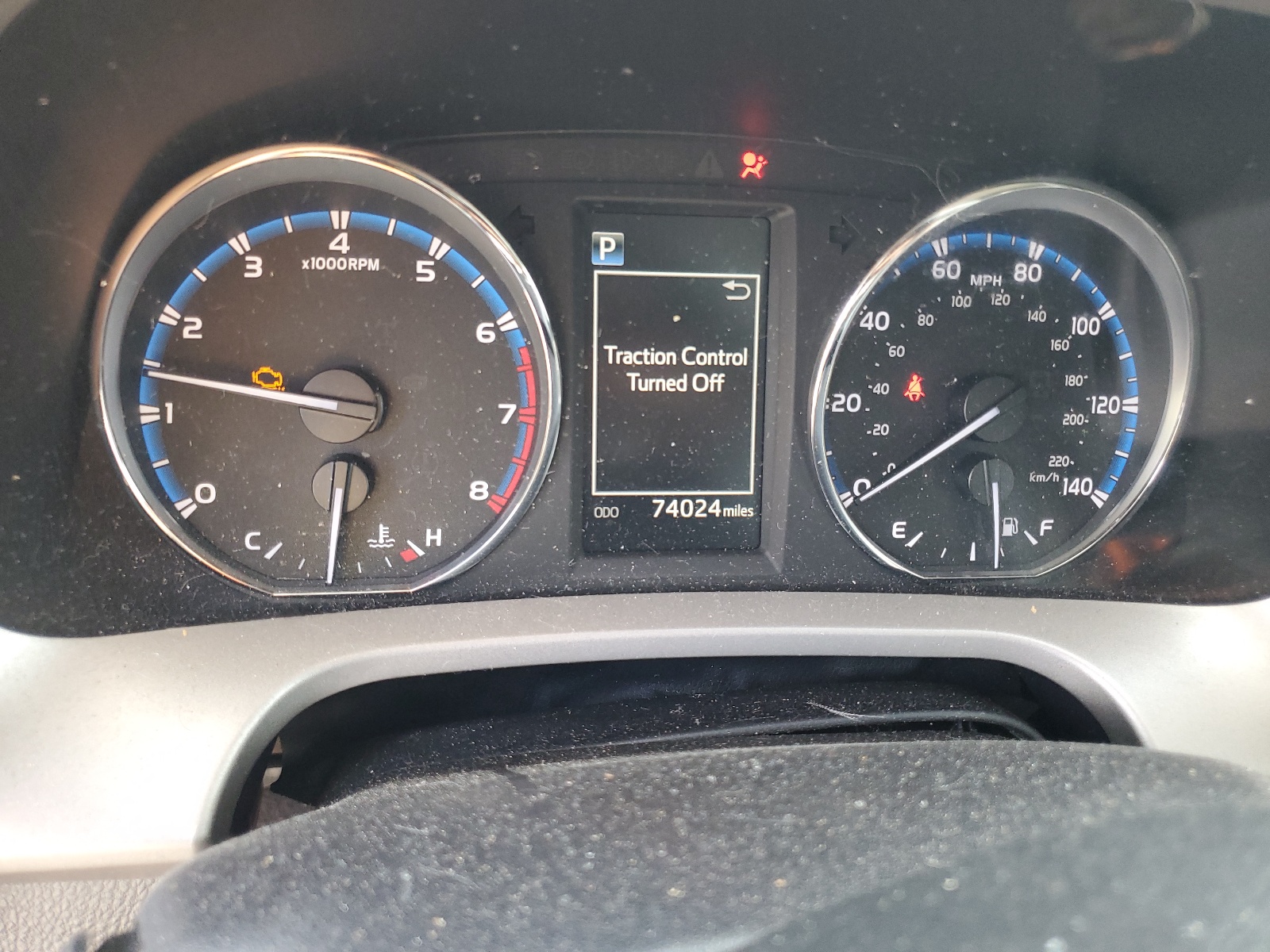 2T3WFREV8GW268818 2016 Toyota Rav4 Xle