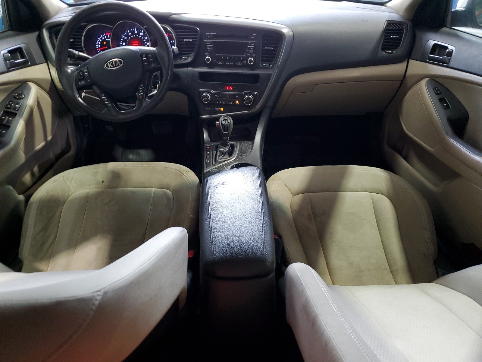 KNAGM4A76B5149229 2011 Kia Optima Lx