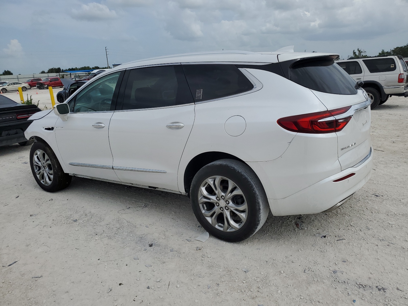 2020 Buick Enclave Avenir vin: 5GAERDKW4LJ234839