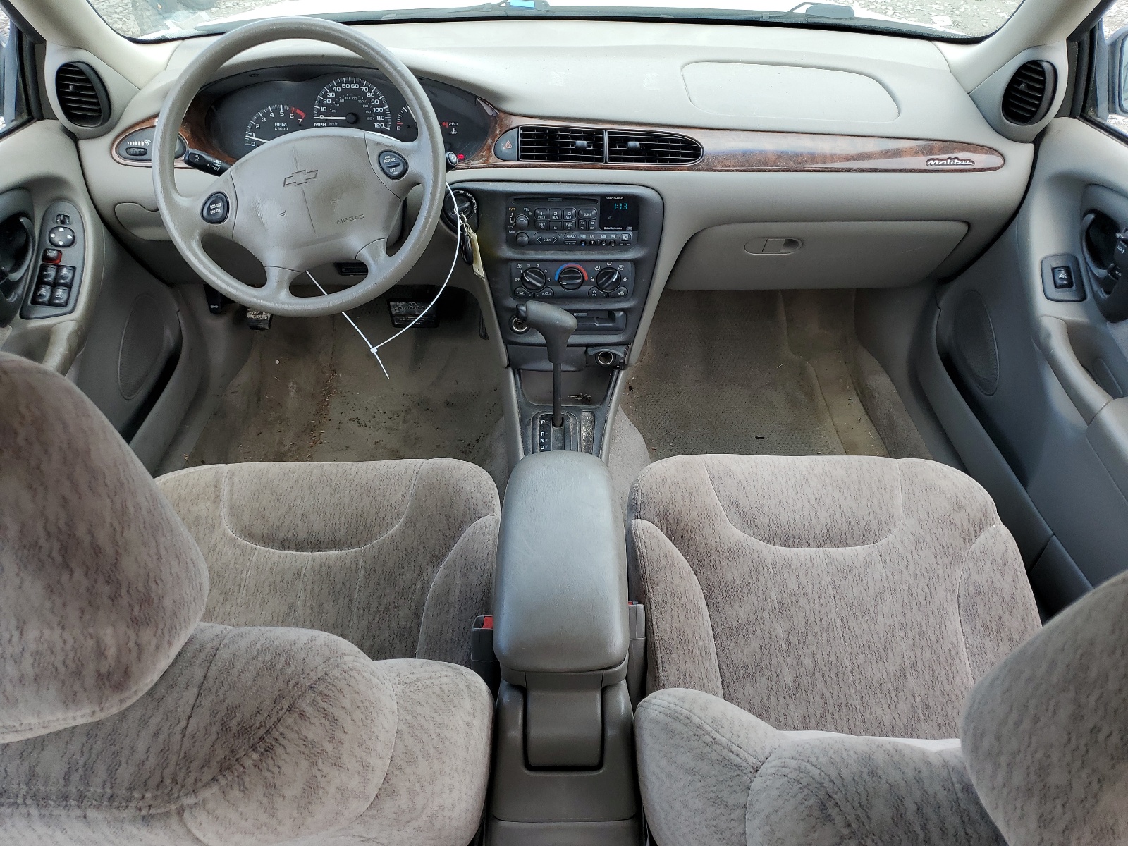 1G1NE52J8Y6317987 2000 Chevrolet Malibu Ls