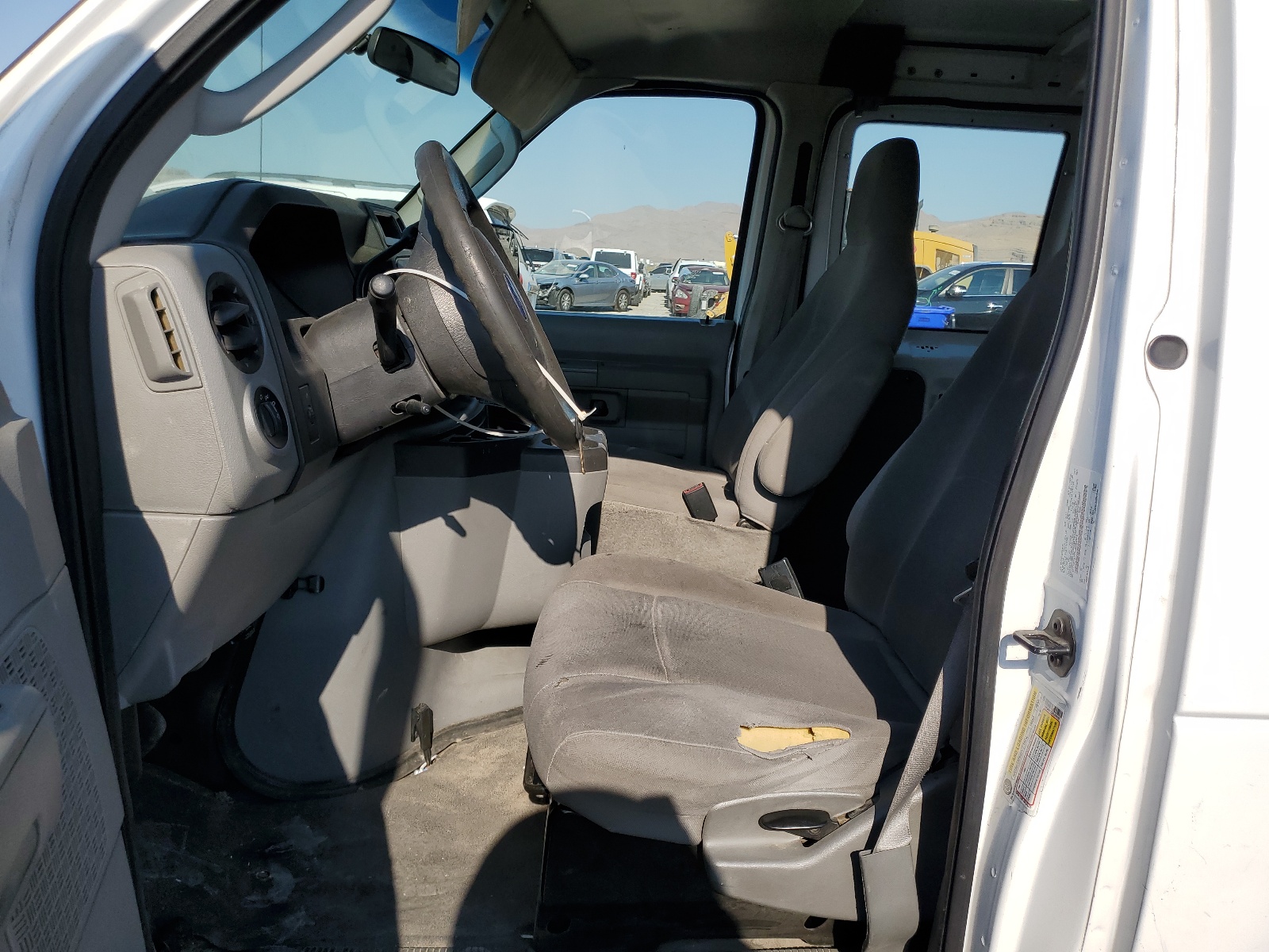 1FTNE2EW2CDB03529 2012 Ford Econoline E250 Van