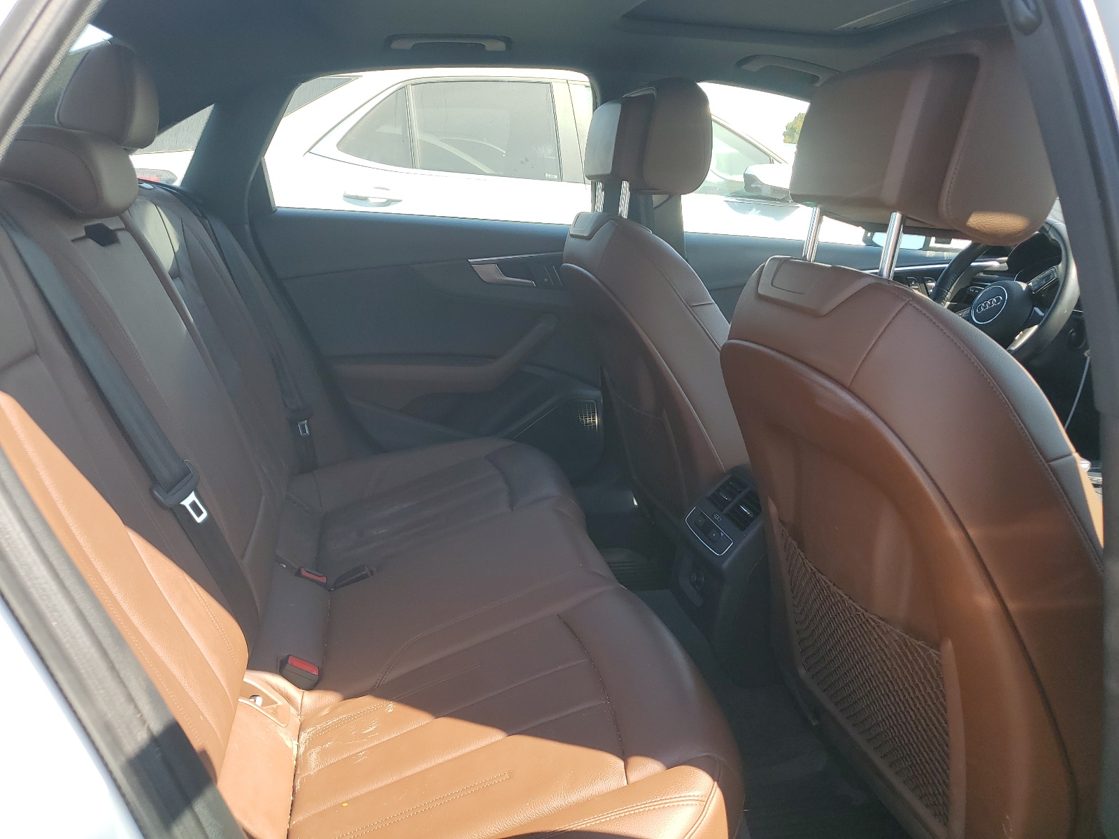 WAUENAF4XJA190728 2018 Audi A4 Premium Plus