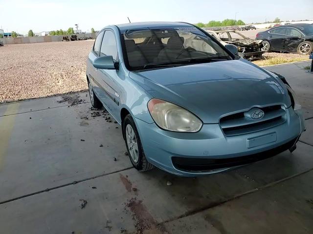 2008 Hyundai Accent Gs VIN: KMHCM36C98U067121 Lot: 64022814