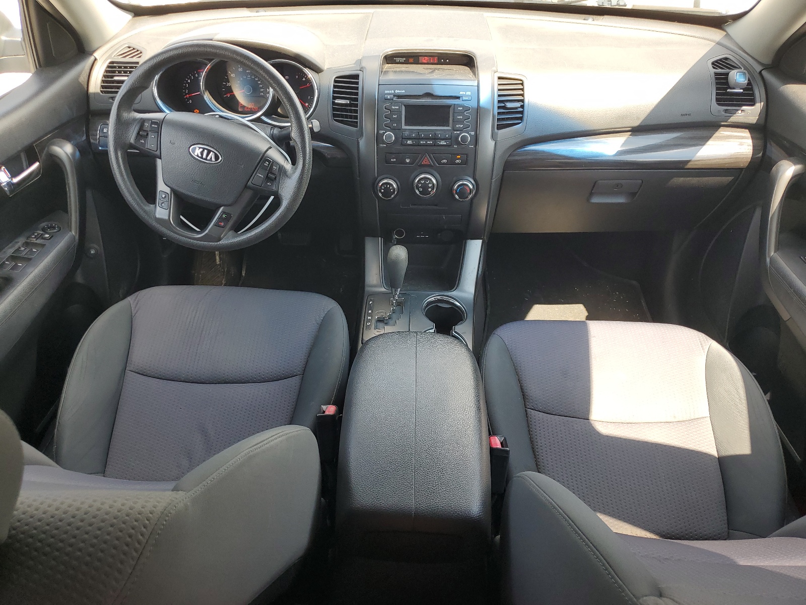 5XYKT3A10DG375234 2013 Kia Sorento Lx