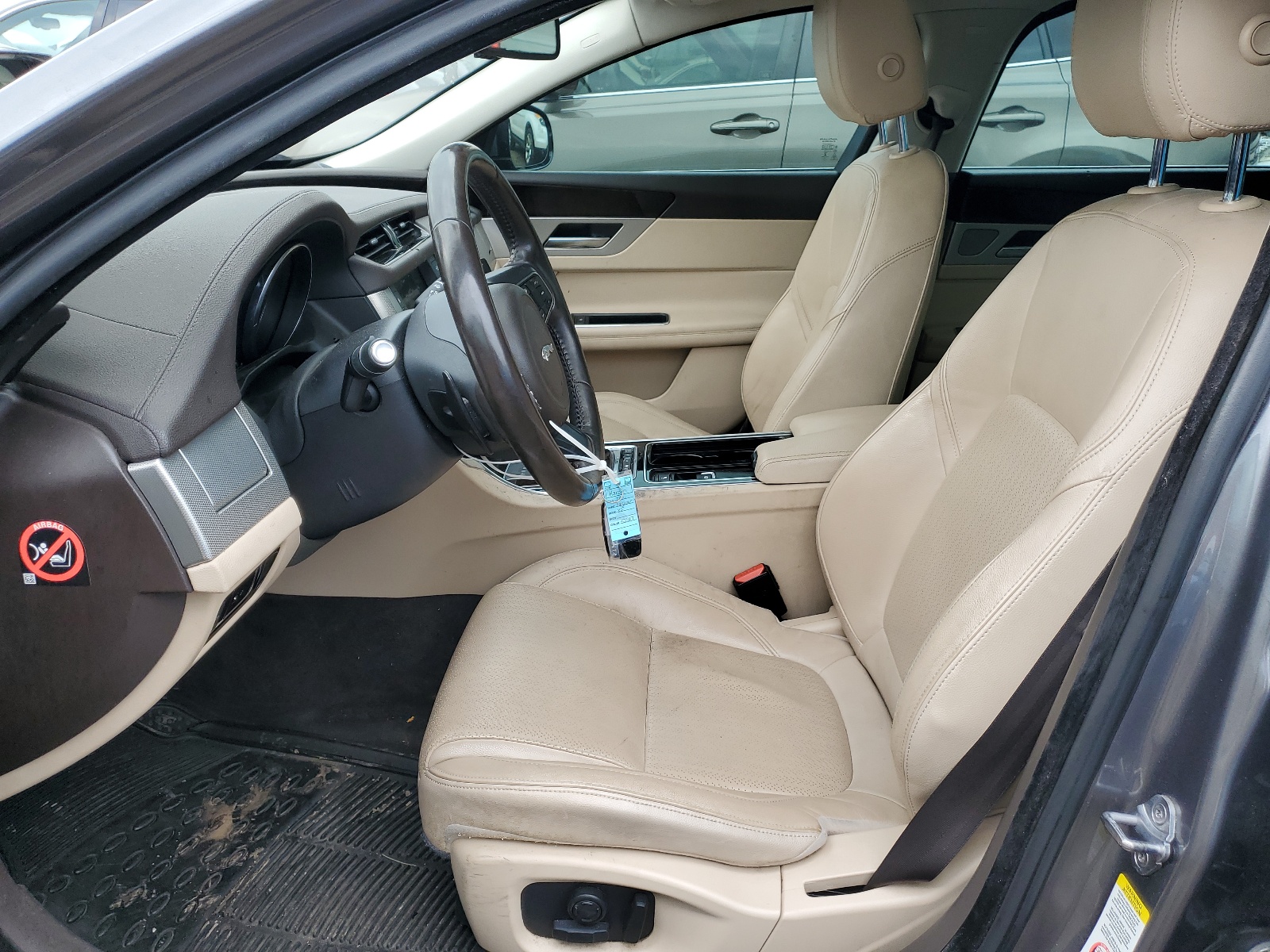 SAJBE4BV7GCY16045 2016 Jaguar Xf Prestige