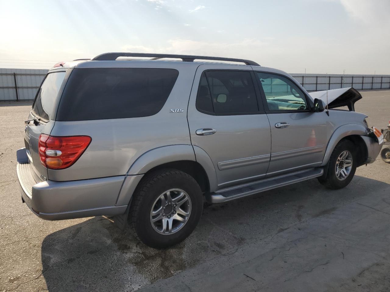 2004 Toyota Sequoia Sr5 VIN: 5TDZT34A14S231835 Lot: 63079354