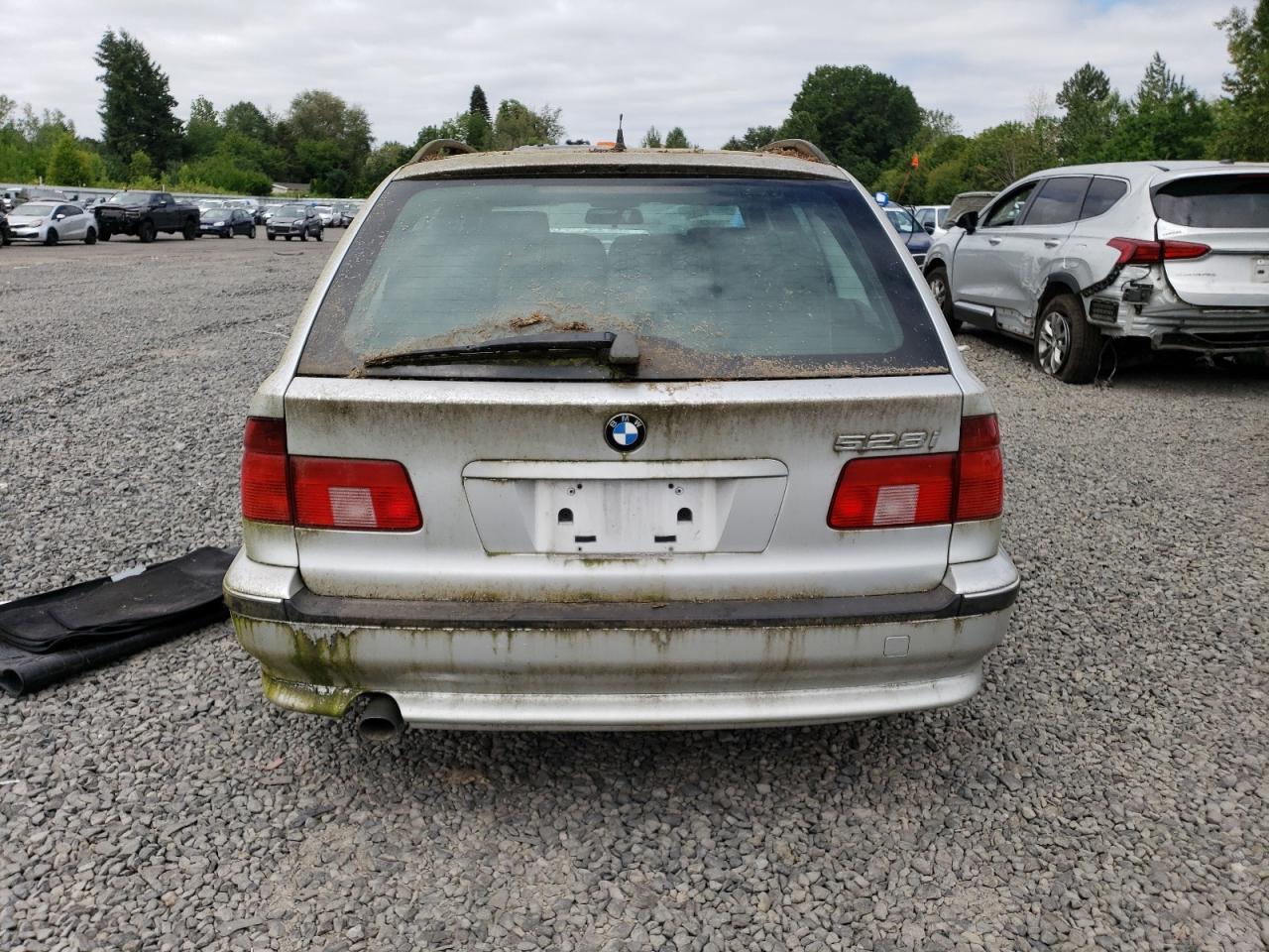 2000 BMW 528 It Automatic VIN: WBADP6341YBV64316 Lot: 61557144