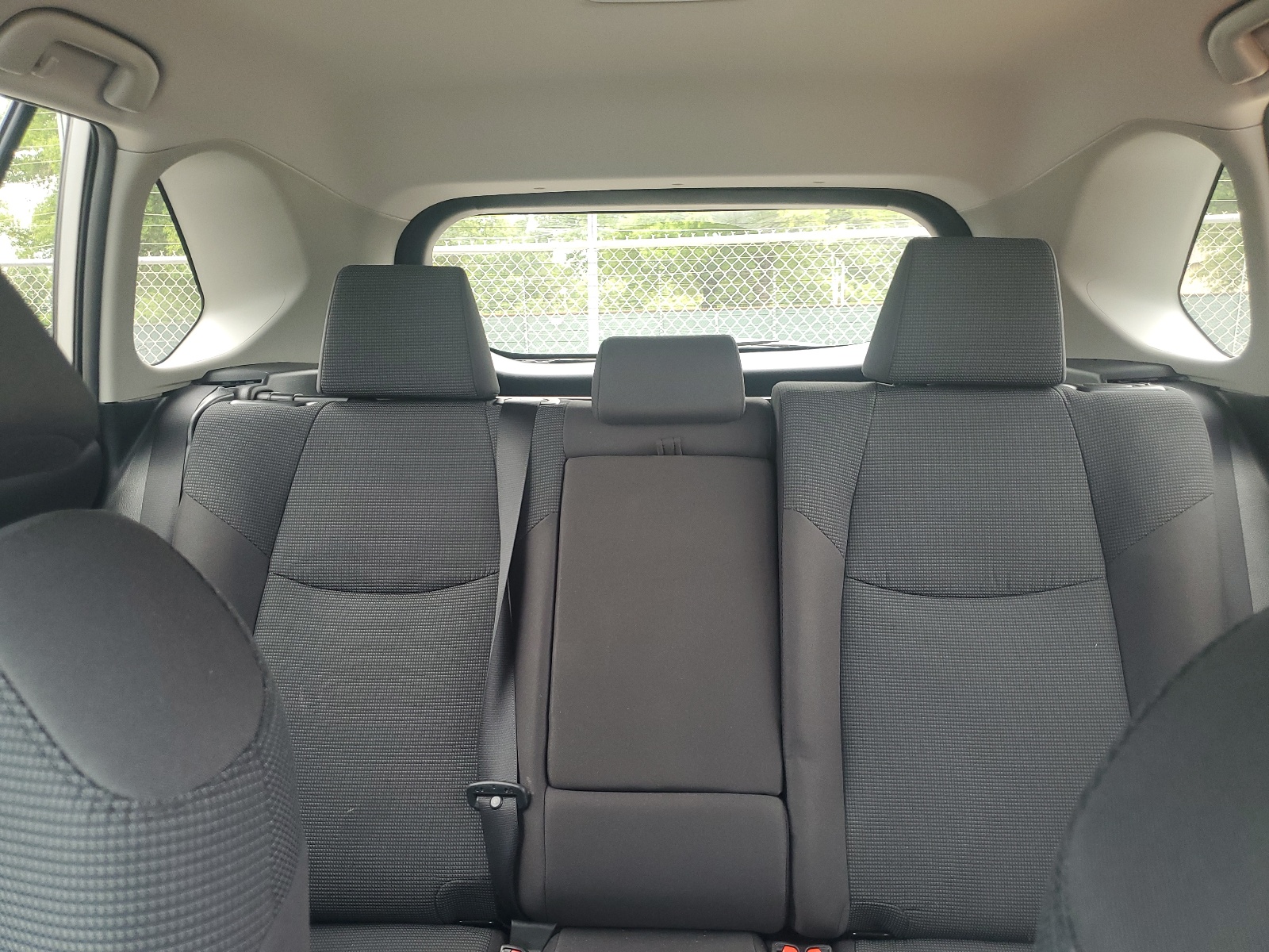 2T3G1RFV1NW287029 2022 Toyota Rav4 Le