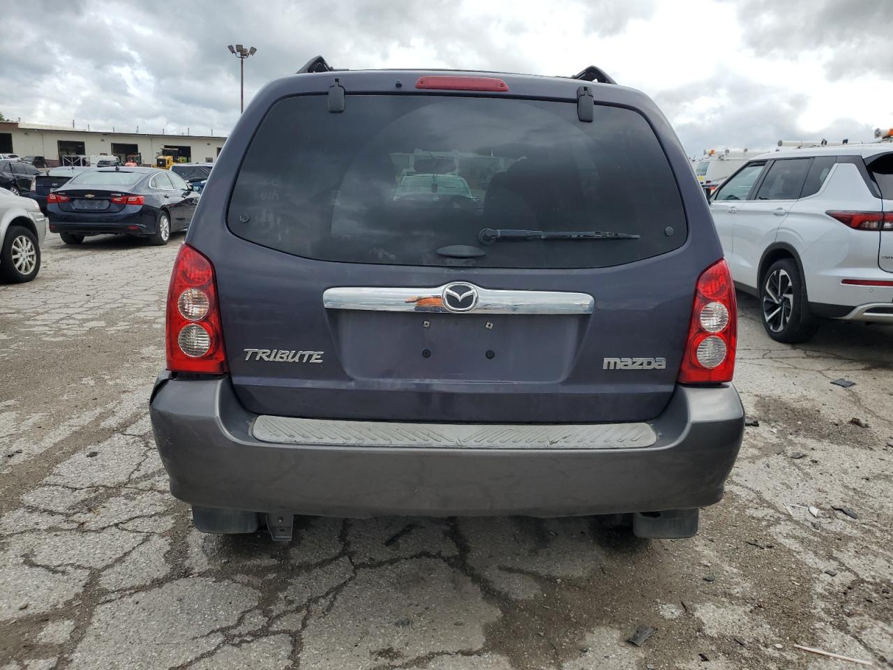 2005 Mazda Tribute S VIN: 4F2CZ06155KM22098 Lot: 62564224