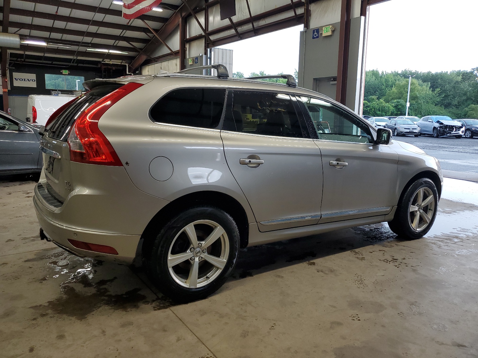 2016 Volvo Xc60 T6 Premier vin: YV449MRK8G2873087