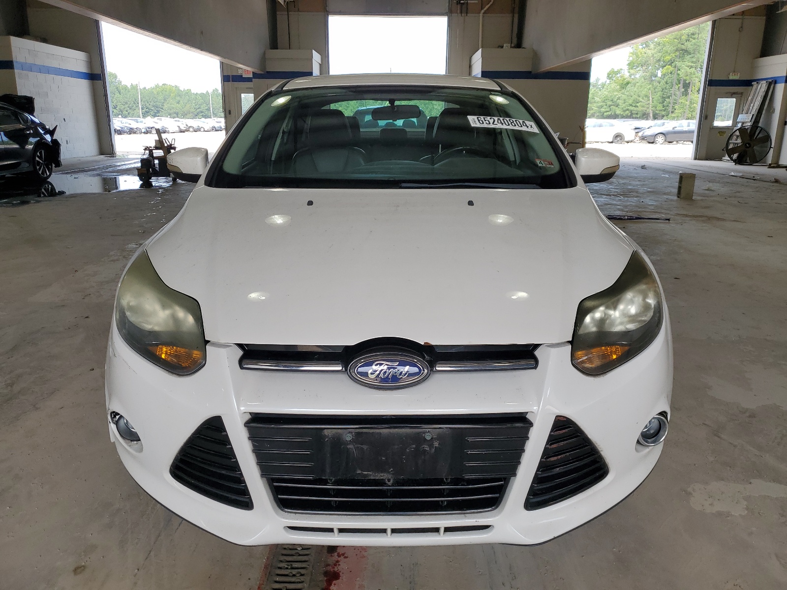 2014 Ford Focus Titanium vin: 1FADP3J25EL222043