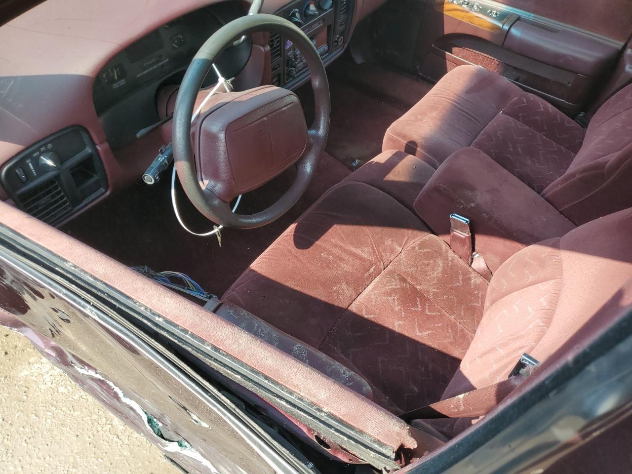 1995 Chevrolet Caprice Classic VIN: 1G1BL52W5SR150966 Lot: 64219194