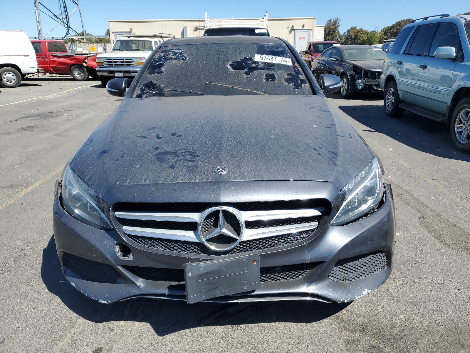 2015 Mercedes-Benz C 300 4Matic vin: 55SWF4KB9FU027611