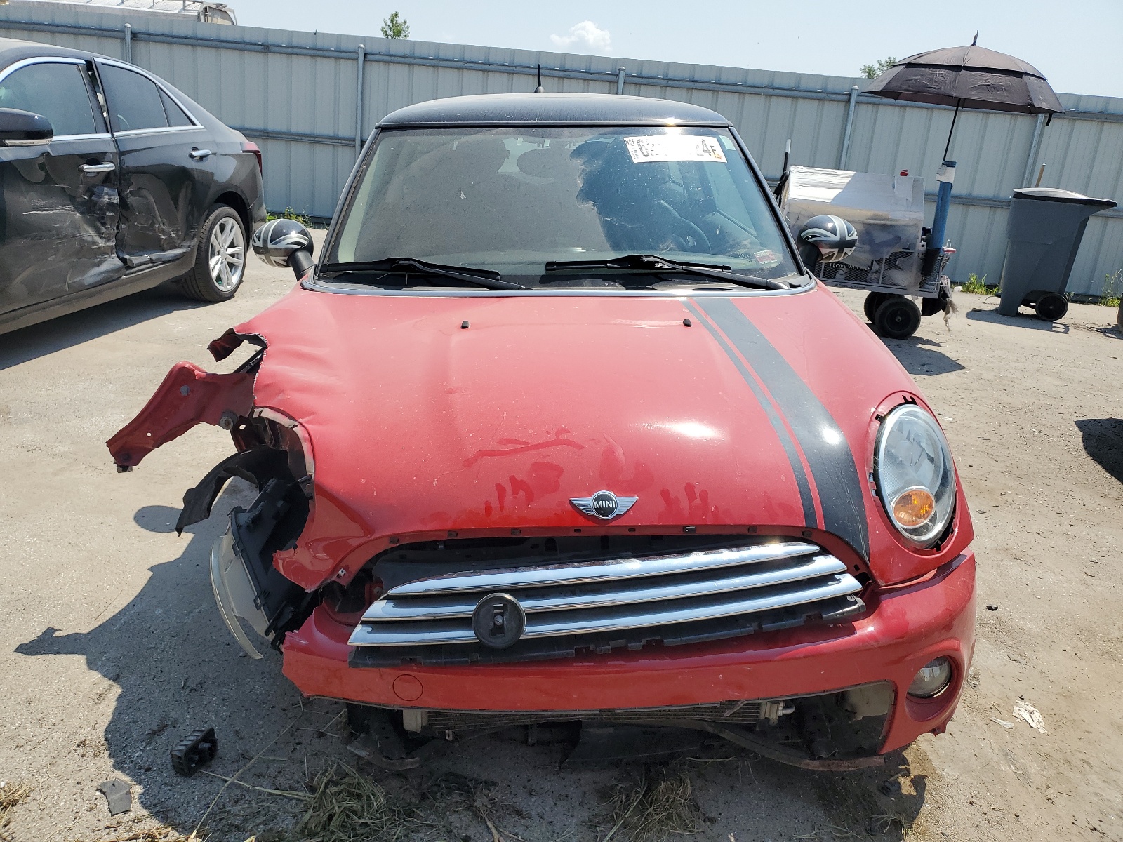 2012 Mini Cooper vin: WMWSU3C59CT264470