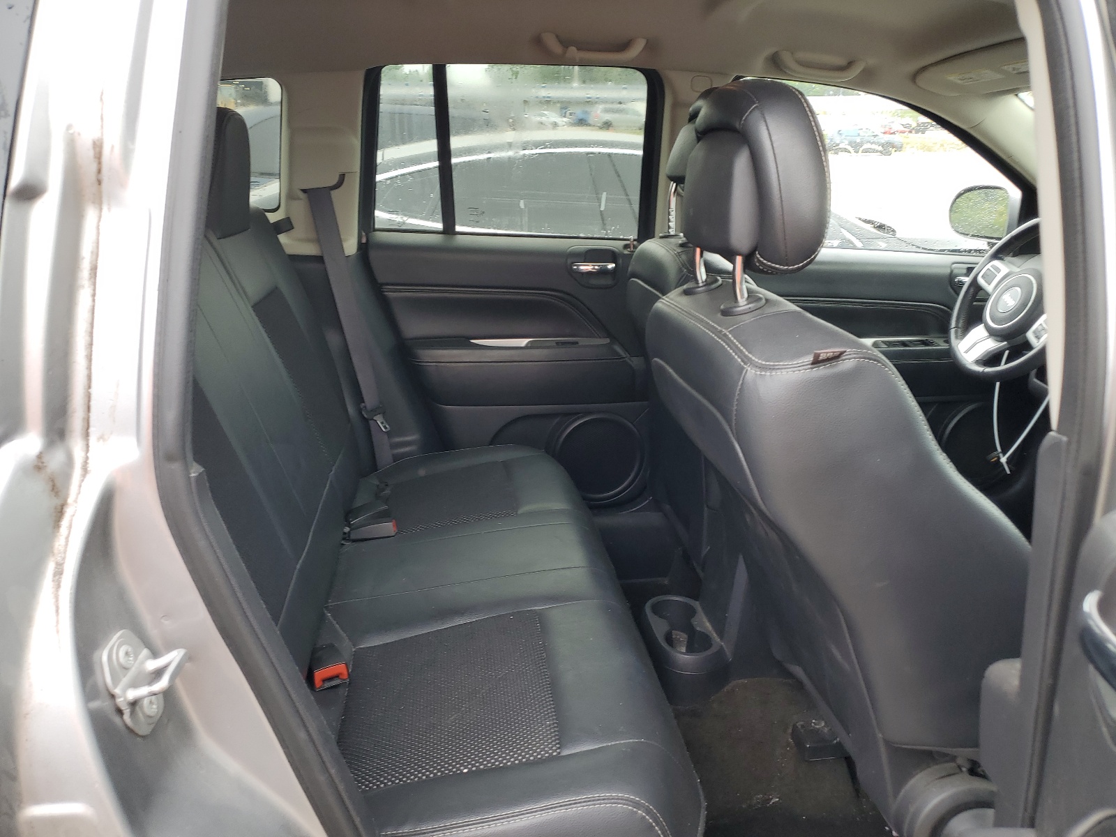 1C4NJDEBXGD661607 2016 Jeep Compass Latitude