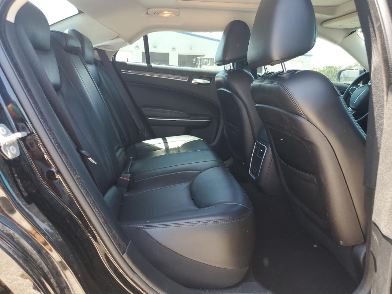 2020 Chrysler 300 Touring VIN: 2C3CCAAG6LH198027 Lot: 60934214