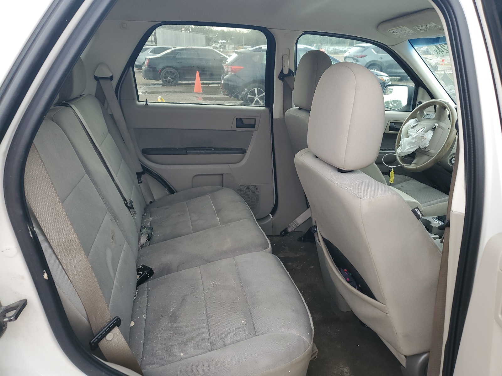 1FMCU0DG8BKA41780 2011 Ford Escape Xlt